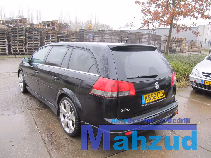 Koop Motorblok | Kaal bij Autodemontagebedrijf Mahzud