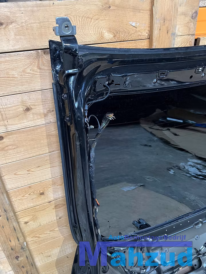 Koop Achterklep | Achterdeur bij Autodemontagebedrijf Mahzud