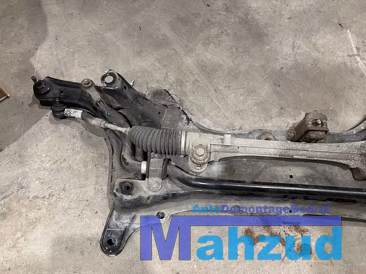 Koop Subframe bij Autodemontagebedrijf Mahzud