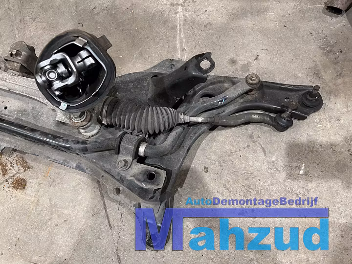 Koop Subframe bij Autodemontagebedrijf Mahzud