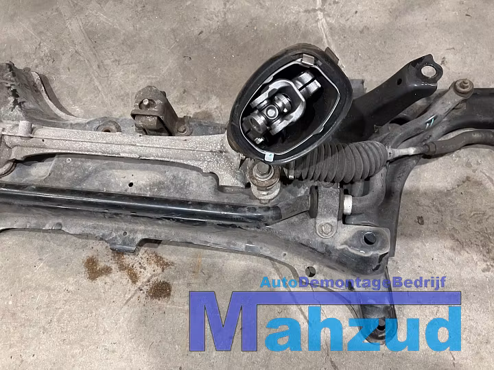 Koop Subframe bij Autodemontagebedrijf Mahzud