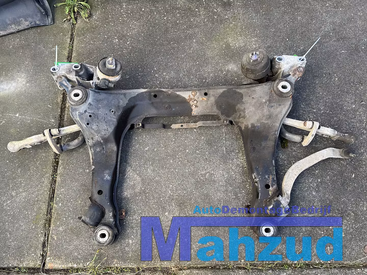 Koop Subframe bij Autodemontagebedrijf Mahzud