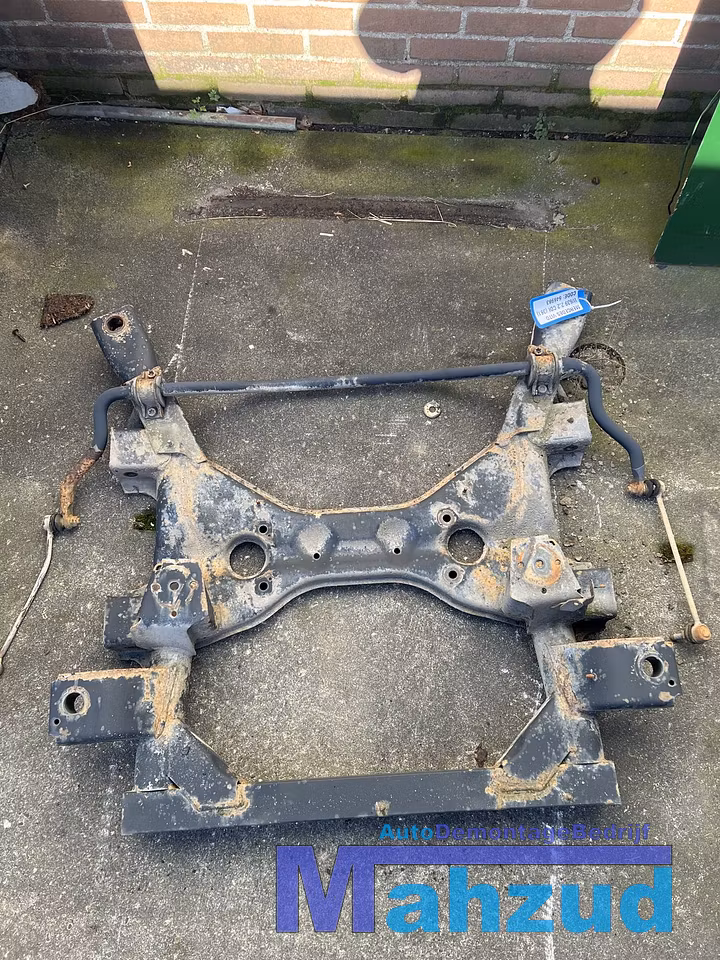MERCEDES VITO W639 subframe 2003-2012 image 1