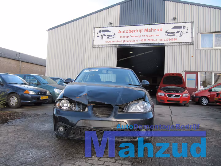 SEAT IBIZA 3 6L1 1.4 16V Versnellingsbak 5 Bak handbak image 1
