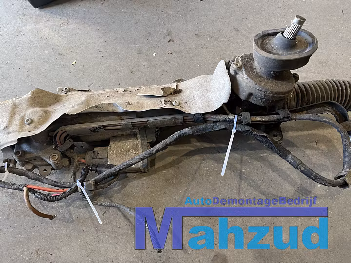 Koop Stuurhuis bij Autodemontagebedrijf Mahzud