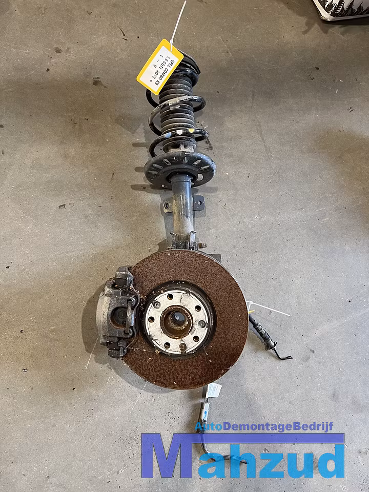 Koop Veerpoot compleet | Enkel bij Autodemontagebedrijf Mahzud