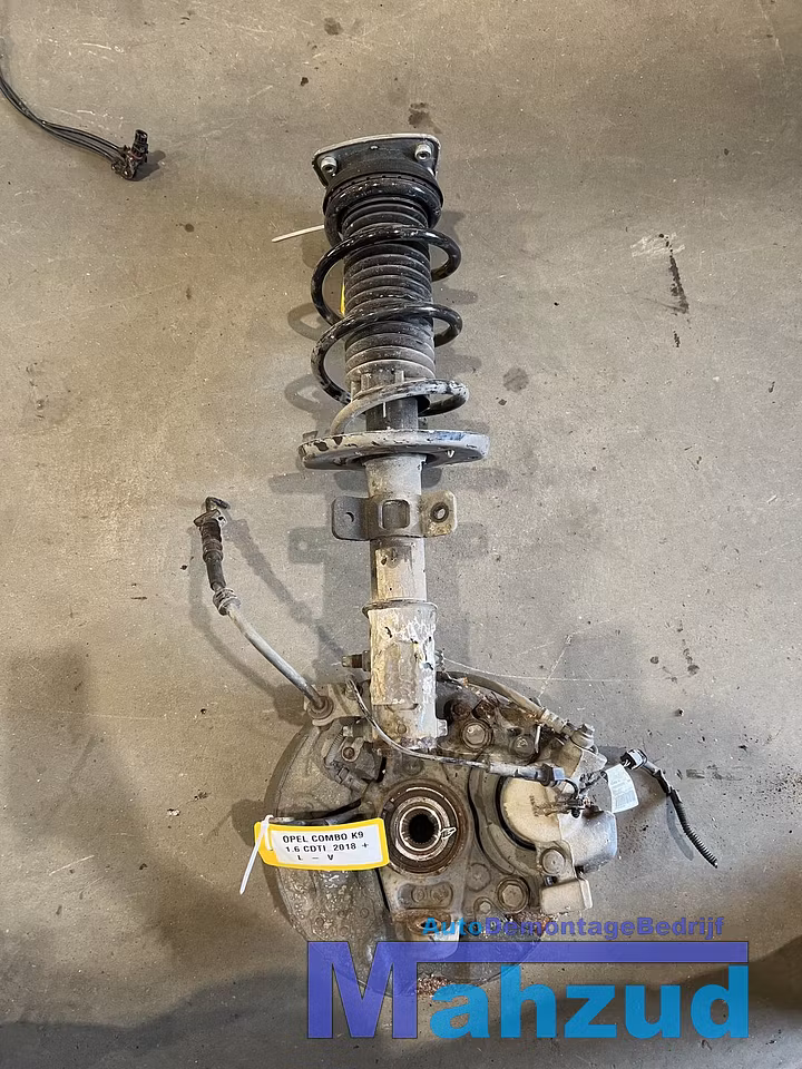 Koop Veerpoot compleet | Enkel bij Autodemontagebedrijf Mahzud