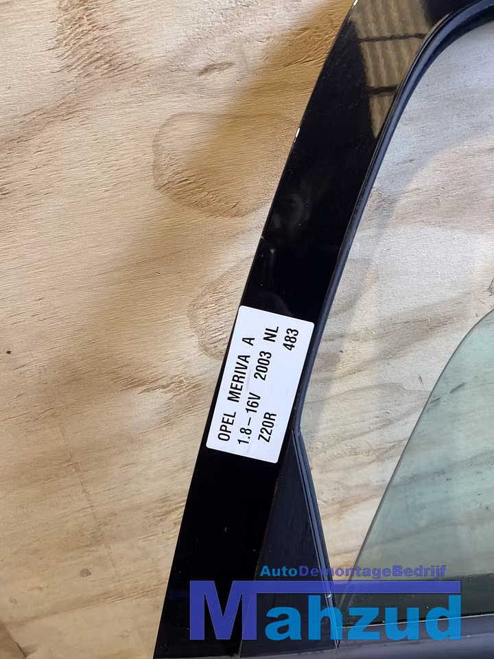 Koop Portier | Deur | Enkel bij Autodemontagebedrijf Mahzud