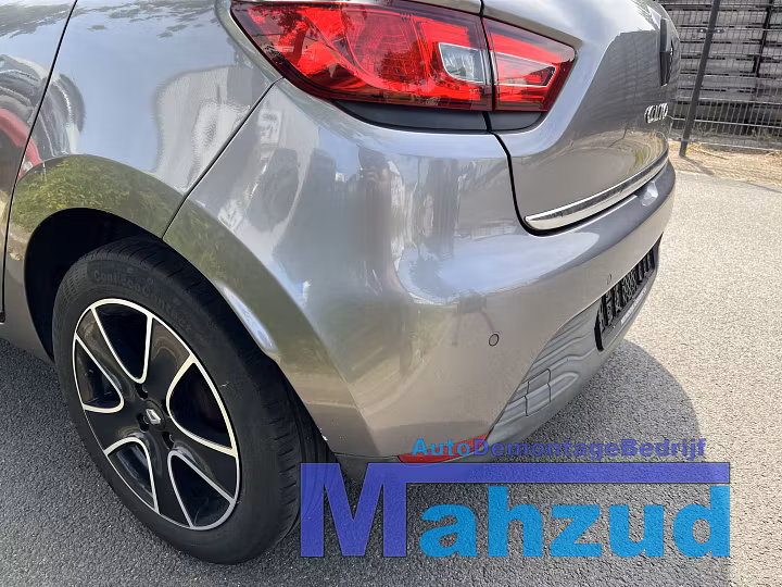 Koop Achterbumper bij Autodemontagebedrijf Mahzud