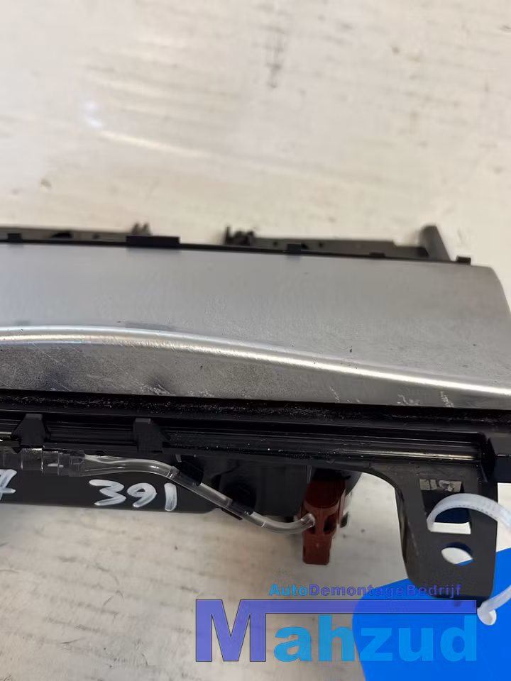 Koop Asbak bij Autodemontagebedrijf Mahzud