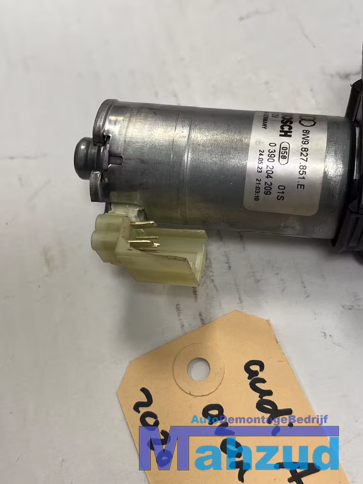 Koop Sluithulpmotor | Achterklep bij Autodemontagebedrijf Mahzud