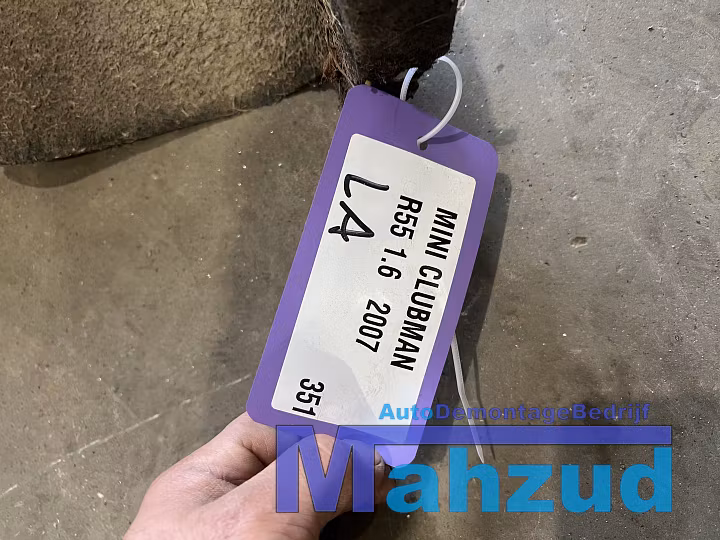 Koop Binnenscherm | Wielkast | Modderkuip bij Autodemontagebedrijf Mahzud