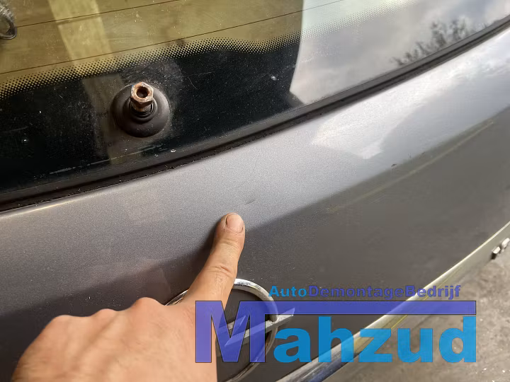 Koop Achterklep | Achterdeur bij Autodemontagebedrijf Mahzud