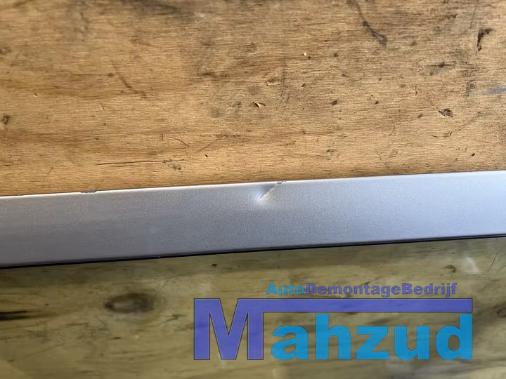 Koop Portier | Deur | Enkel bij Autodemontagebedrijf Mahzud