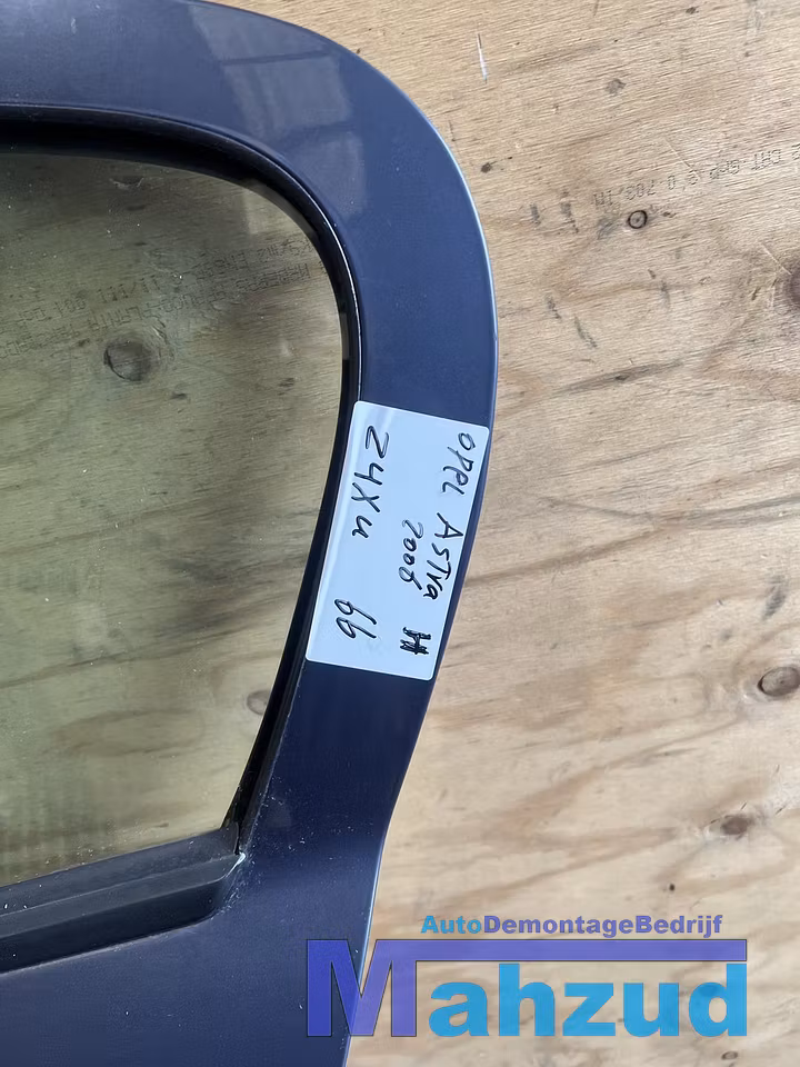 Koop Portier | Deur | Enkel bij Autodemontagebedrijf Mahzud