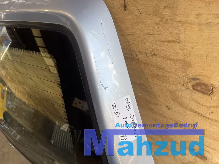 Koop Achterklep | Achterdeur bij Autodemontagebedrijf Mahzud