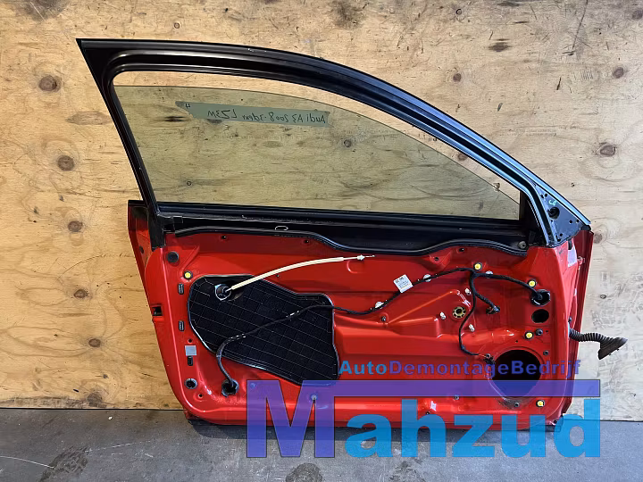 Koop Portier | Deur | Enkel bij Autodemontagebedrijf Mahzud