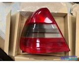 Koop Achterlicht glas | Enkel bij Autodemontagebedrijf Mahzud