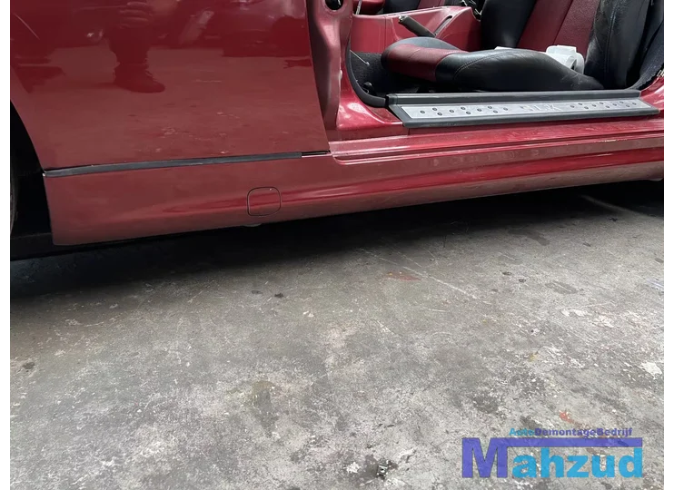 Koop Sideskirt | Zijskirt bij Autodemontagebedrijf Mahzud