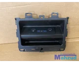 Koop Middenconsole bij Autodemontagebedrijf Mahzud