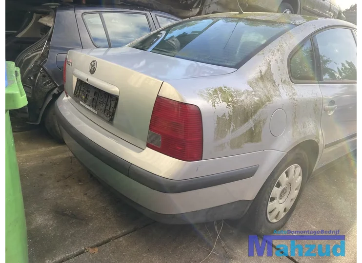 Koop Achterbumper bij Autodemontagebedrijf Mahzud