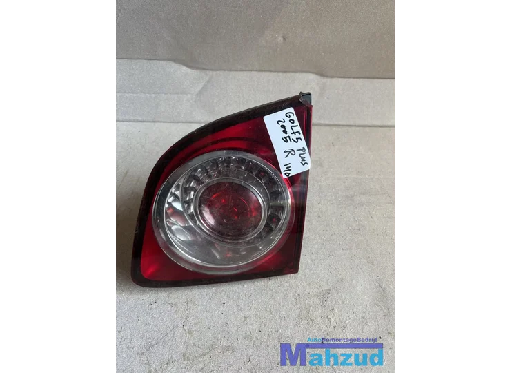Koop Achterlicht | Enkel bij Autodemontagebedrijf Mahzud