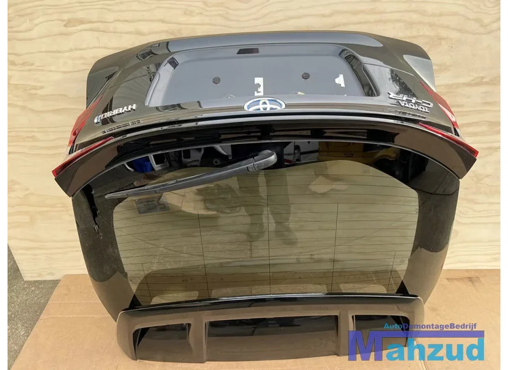 Koop Achterklep | Achterdeur bij Autodemontagebedrijf Mahzud