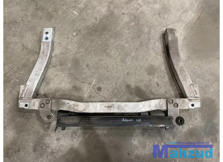 Koop Subframe bij Autodemontagebedrijf Mahzud