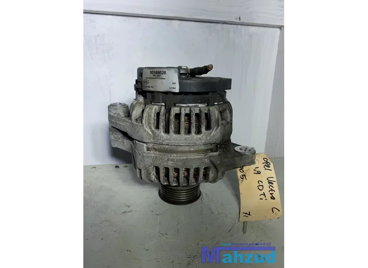 Koop Dynamo bij Autodemontagebedrijf Mahzud