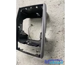 Koop Middenconsole bij Autodemontagebedrijf Mahzud