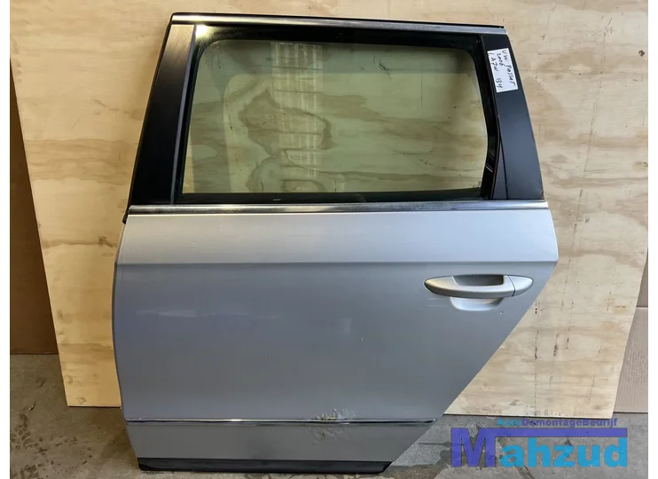 Koop Portier | Deur | Enkel bij Autodemontagebedrijf Mahzud