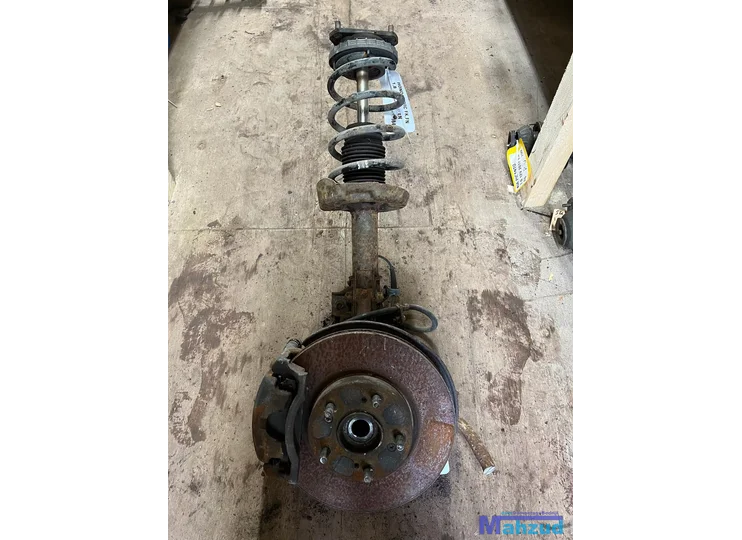 Koop Veerpoot compleet | Enkel bij Autodemontagebedrijf Mahzud