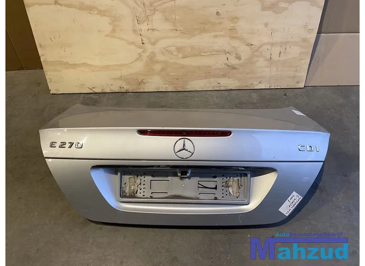 Koop Achterklep | Achterdeur bij Autodemontagebedrijf Mahzud