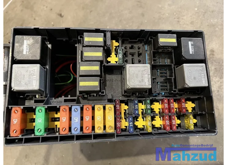 Koop Zekeringkast bij Autodemontagebedrijf Mahzud