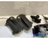 Koop Contactslot set bij Autodemontagebedrijf Mahzud