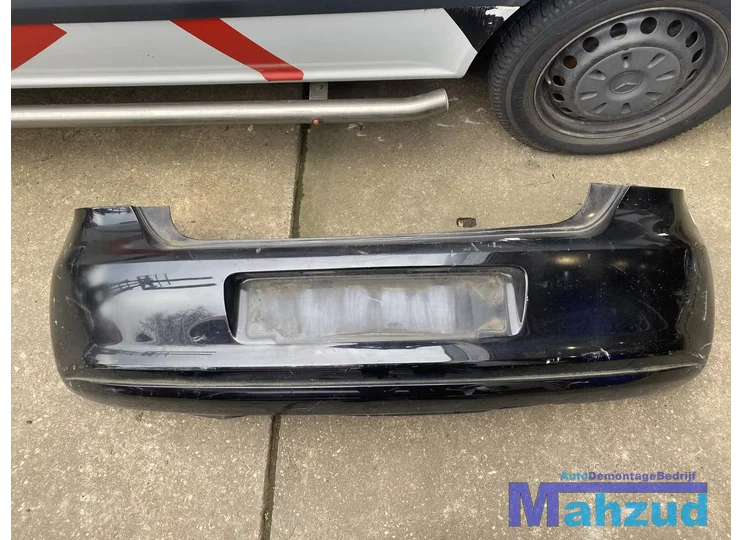 Koop Achterbumper bij Autodemontagebedrijf Mahzud