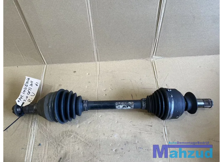 Koop Aandrijfas | Cardanas bij Autodemontagebedrijf Mahzud