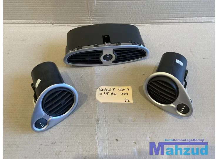 Koop Luchtrooster dashboard bij Autodemontagebedrijf Mahzud