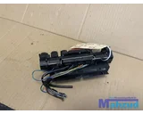 Koop Alarmlicht schakelaar bij Autodemontagebedrijf Mahzud