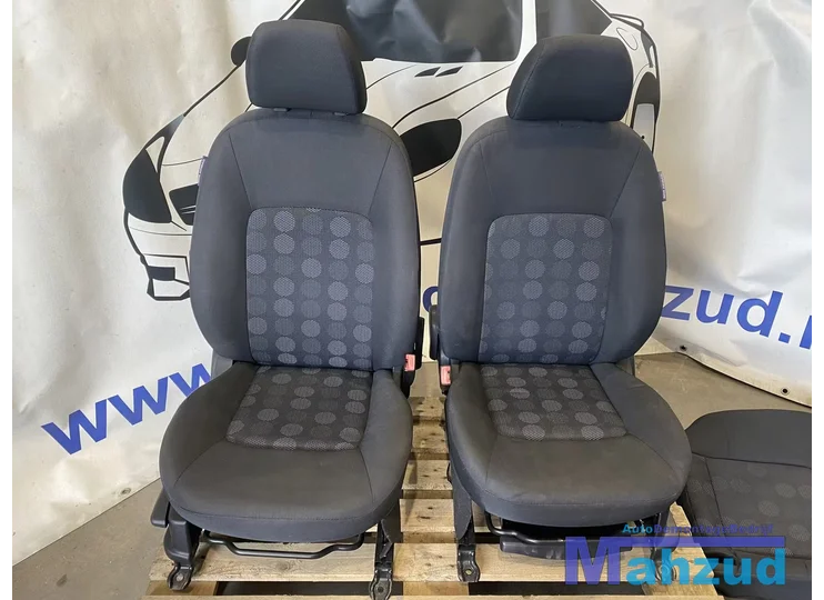 Koop Compleet interieur bij Autodemontagebedrijf Mahzud