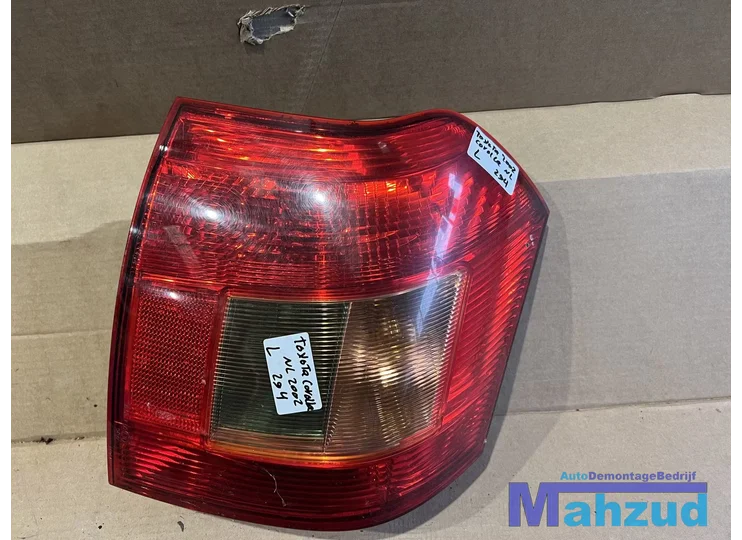 Koop Achterlicht | Enkel bij Autodemontagebedrijf Mahzud