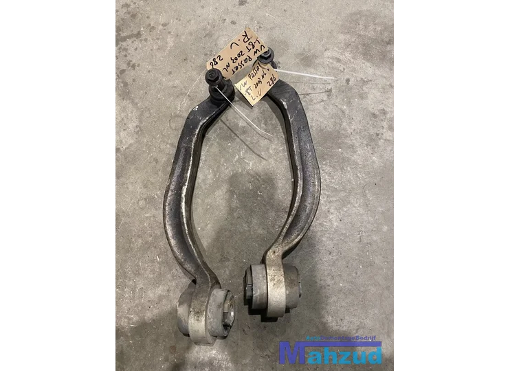 Koop Draagarm bij Autodemontagebedrijf Mahzud