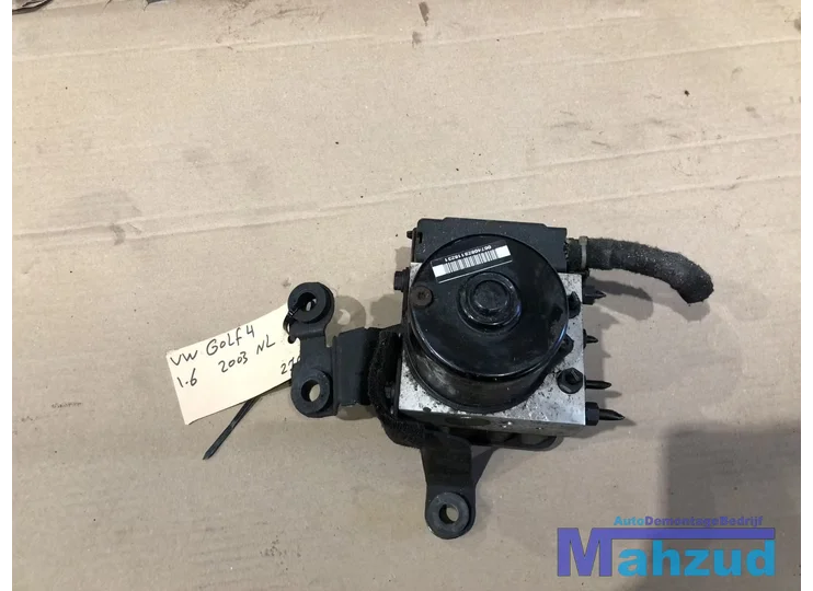 Koop ABS pomp bij Autodemontagebedrijf Mahzud