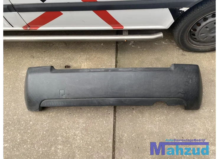 Koop Achterbumper bij Autodemontagebedrijf Mahzud