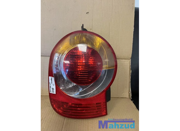 Koop Achterlicht | Enkel bij Autodemontagebedrijf Mahzud