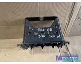 Koop Middenconsole bij Autodemontagebedrijf Mahzud