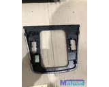 Koop Middenconsole bij Autodemontagebedrijf Mahzud