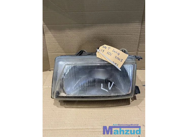 Koop Koplamp | Enkel bij Autodemontagebedrijf Mahzud