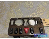 Koop Middenconsole bij Autodemontagebedrijf Mahzud