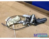 Koop Slotmechaniek | Portier bij Autodemontagebedrijf Mahzud